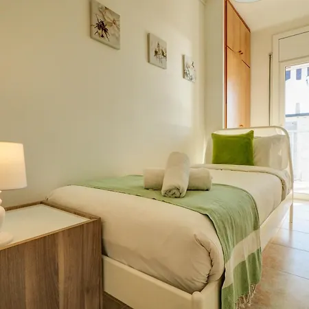 Apartment Diamond By Hello Homes