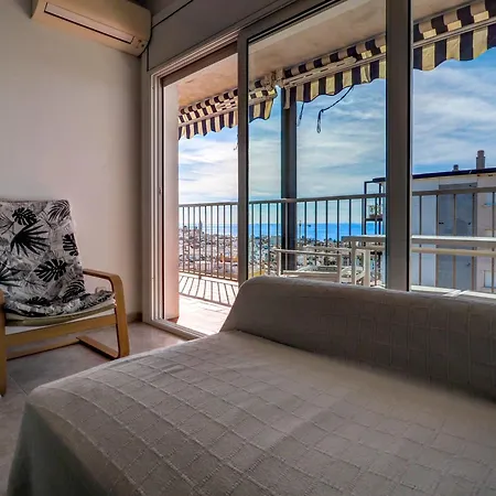 Diamond By Hello Homes * シッチェス